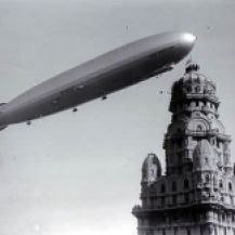 Graf Zeppelin sobrevolando Montevideo