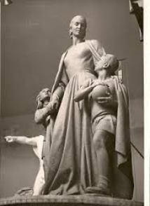 Monumento a Evita, en su tamaño original